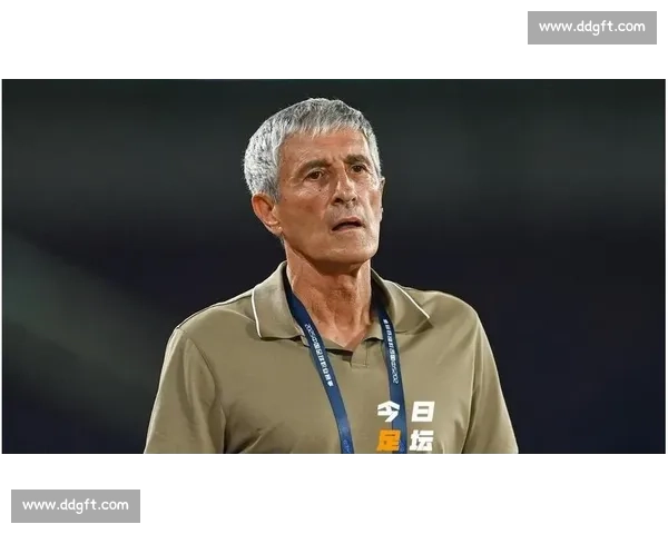 换帅风声再起球队战术与管理或将迎来重大调整