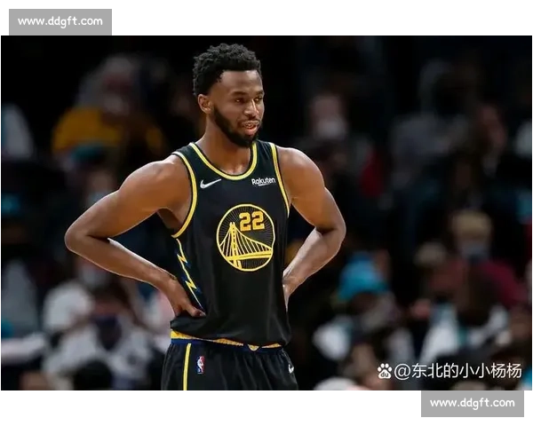 以双后腰为核心构建防守体系提升球队整体平衡与控制力的战术分析